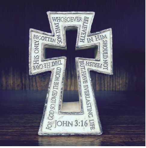 Cross John3-16